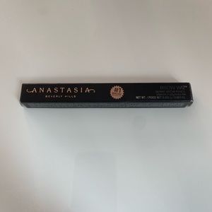 3 for $30 Anastasia Brown Wiz